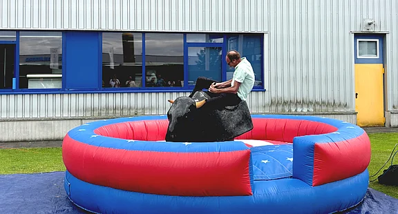 LinkedIn_Sommerfest2025.jpg  